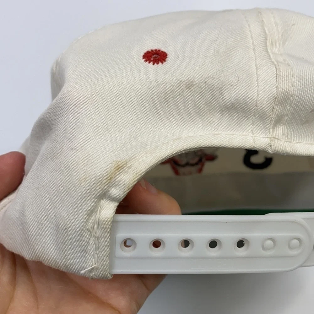 Chicago Bulls The E Cap 3 Peat Vintage Youth Hat RARE